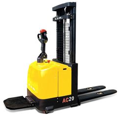 Самоходные штабелеры CHL CDD20-D930