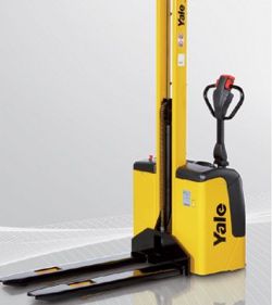 Самоходные штабелеры Yale MSC10