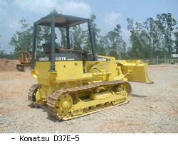 Бульдозеры Komatsu D37E-5