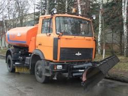 Поливомоечные машины КО-713Н-40
