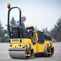 Дорожные катки, виброкатки Bomag BW 100 ADM-5 (комбинированный)