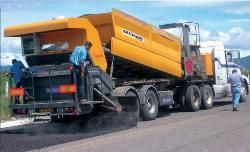 Битумощебнераспределители Secmair Chipsealer-41