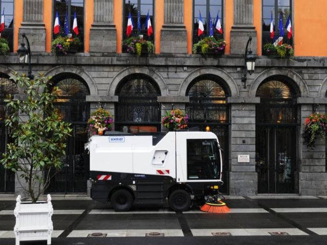 Подметально-уборочные машины Broddway Cleango 500