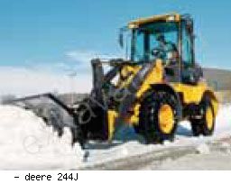 Мини-погрузчики фронтальные John Deere 244J