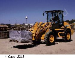 Мини-погрузчики фронтальные Case 221E