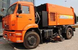 Подметально-уборочные машины ISPGroup МКУ-7802.01