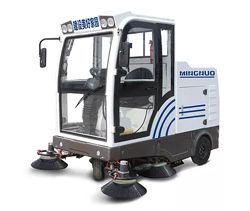 Подметально-уборочные машины Mingnuo MN-E800LD