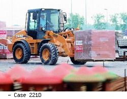 Мини-погрузчики фронтальные Case 221D