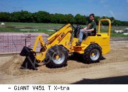 Мини-погрузчики фронтальные GiANT V451 T X-tra