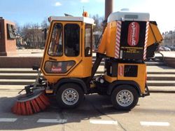 Подметально-уборочные машины SweepeR 4x4