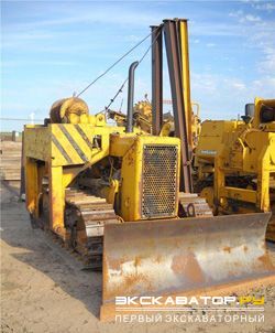 Трубоукладчики гусеничные International TD8E