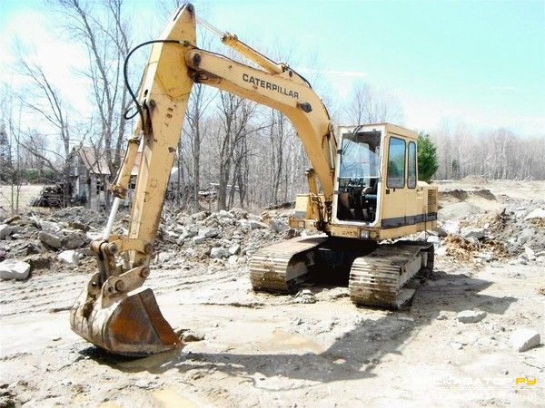 Гусеничные экскаваторы Caterpillar 205 LC