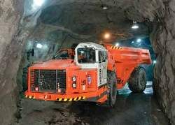 Подземные самосвалы Sandvik TH550