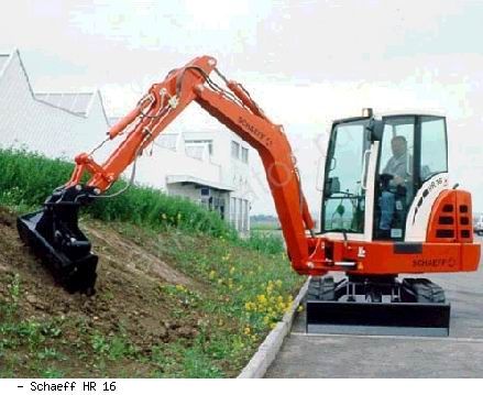Мини-экскаваторы гусеничные Schaeff HR 16