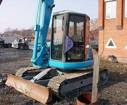 Мини-экскаваторы гусеничные Hitachi EX80