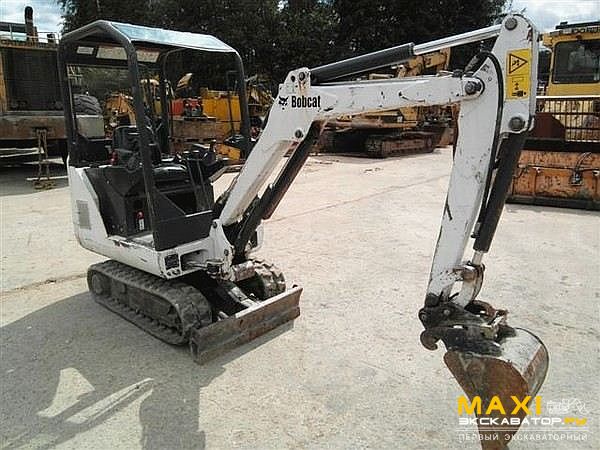 Мини-экскаваторы гусеничные Bobcat 320G