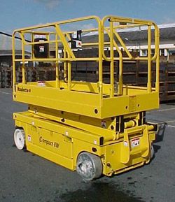 Ножничные подъемники Haulotte Compact 8 W
