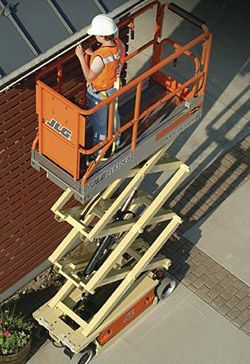 Ножничные подъемники JLG 2030ES