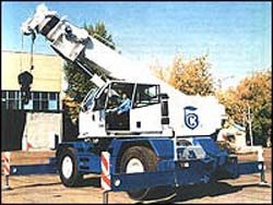 Кран на короткобазовом шасси Сокол СТ-2-2-40
