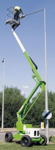 Коленчатые подъемники Niftylift HR12 4x4