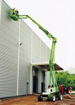 Коленчатые подъемники Niftylift HR17 4x4