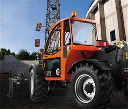 Телескопические погрузчики JLG Compact 2906H