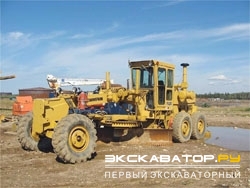 Грейдеры, автогрейдеры Champion 740