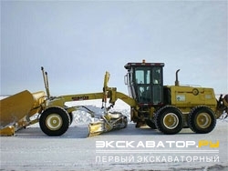 Грейдеры, автогрейдеры Komatsu GD670A