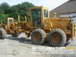 Грейдеры, автогрейдеры Komatsu GD705A-3