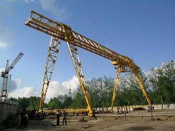 Козловые краны БМЗ ККД контейнерный
