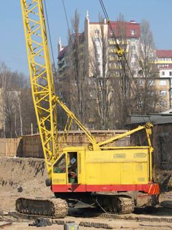 Гусеничные краны ЧКЗ МКГ-25.01А