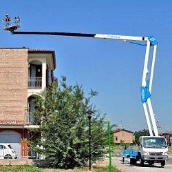 Коленчатые подъемники Socage Forste 28D