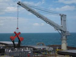 Судовые краны Liebherr CBG