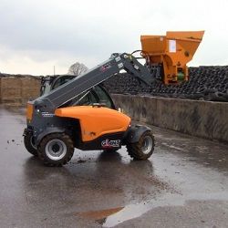 Телескопические погрузчики Giant V3648 Tendo