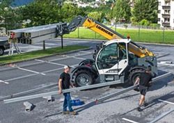 Телескопические погрузчики Liebherr T 33-10